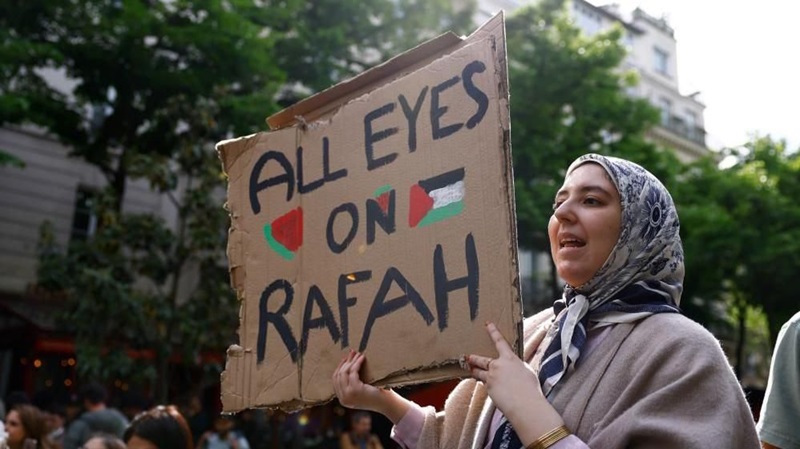 Viral AI Image 'All Eyes on Rafah' Sparks Credit Dispute 2